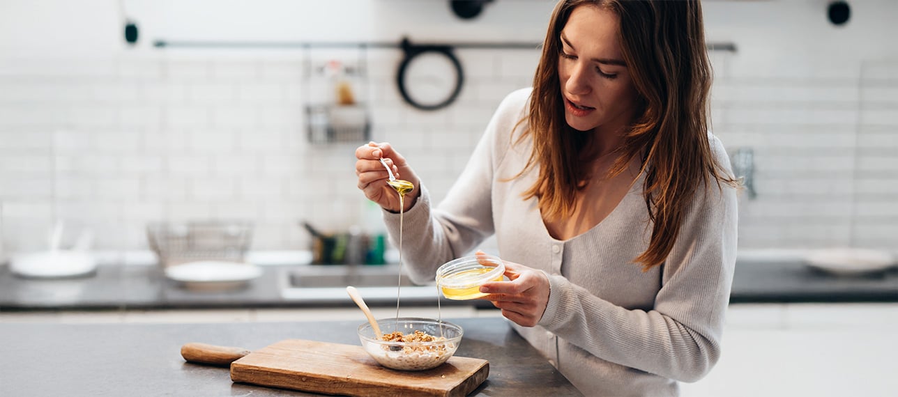 Cuantas-calorias-tiene-la-miel-Todo-lo-que-debes-saber-c